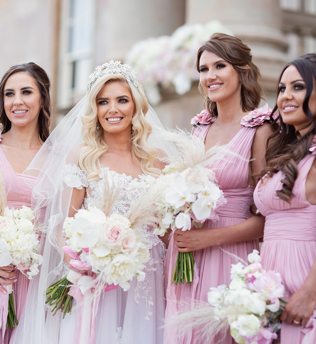 stunning bride with bridedsmaid bouquets loch lomond golf course muse styling wedding design scotland craig and eva sanders photography