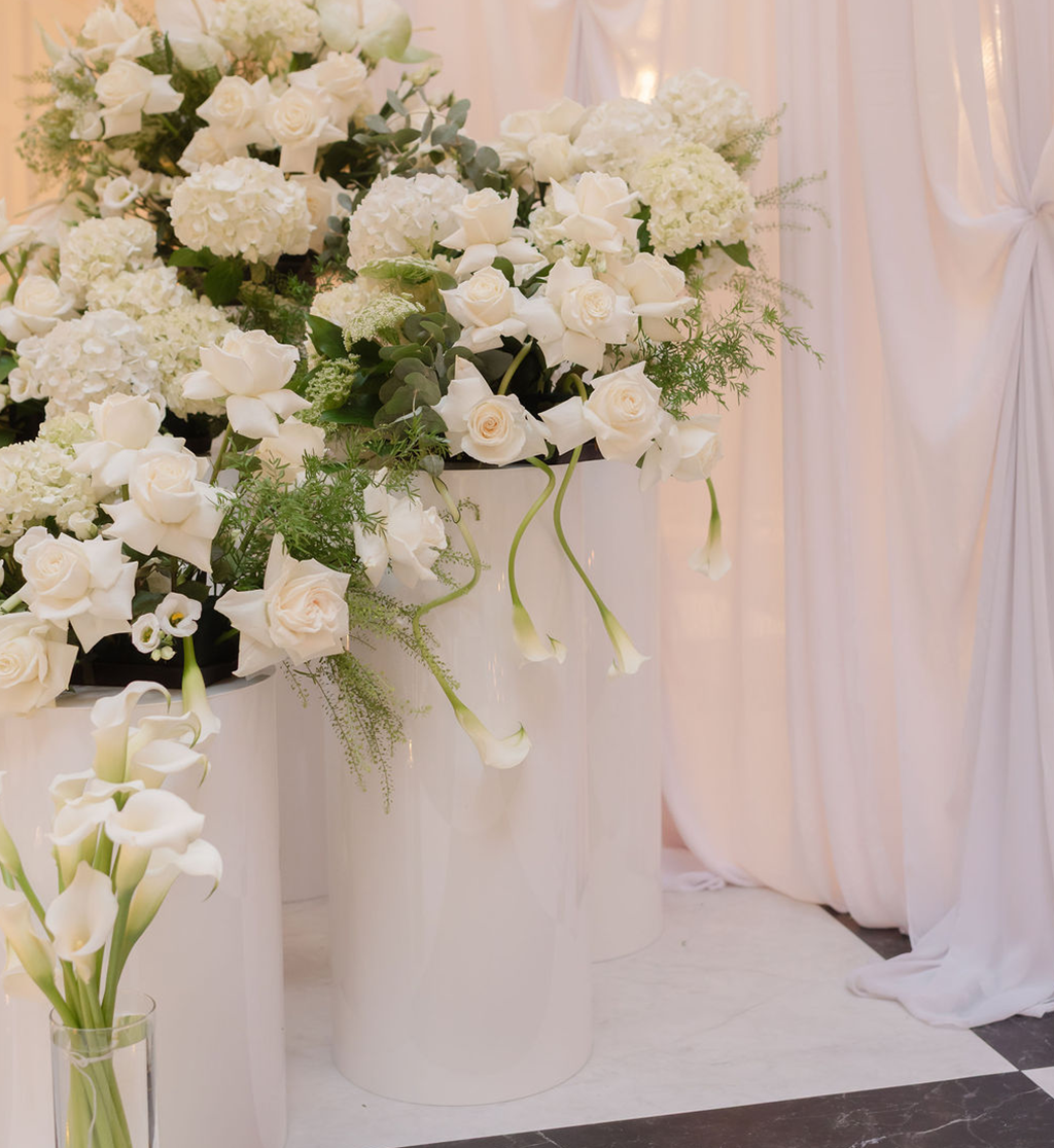 luxury wedding design florist scotland hydrangea cala roses ceremony flowers by muse styling
